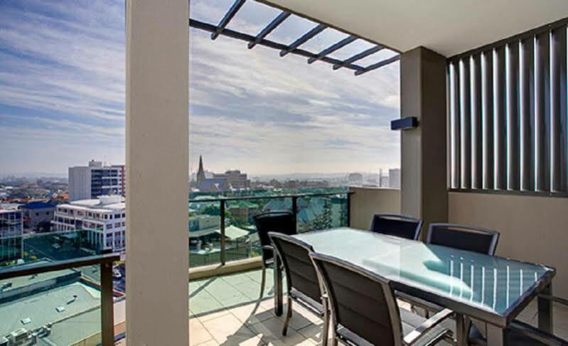 Quattro On Astor Apartments Brisbane By Restt Exterior foto